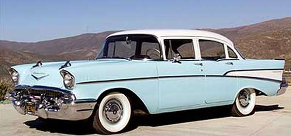 ein Chevy 210 4-Door Sedan in restauriertem Zustand