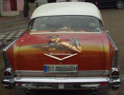 Chevy Bel-Air mit Airbrusch