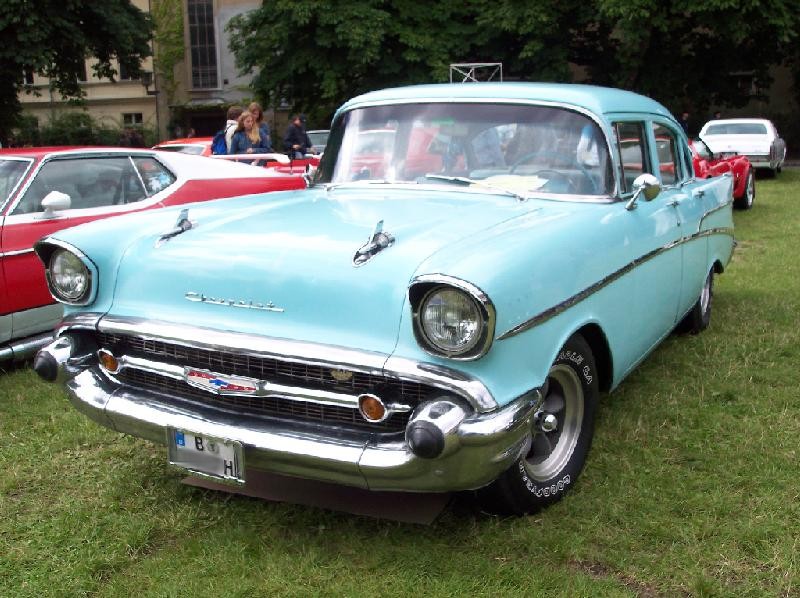 Chevrolet 1957 4dr. Sedan in der Two-Ten Ausstattung
